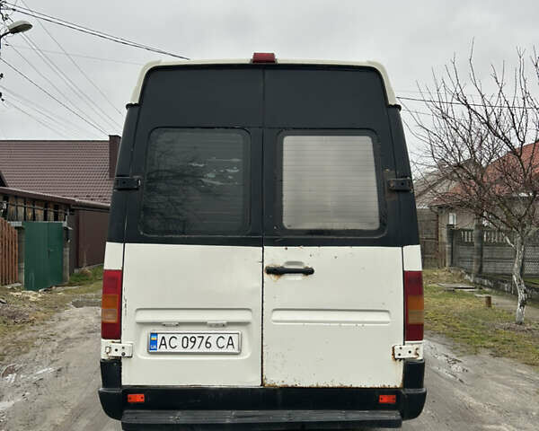 Білий Фольксваген ЛТ, об'ємом двигуна 2.5 л та пробігом 500 тис. км за 6900 $, фото 6 на Automoto.ua
