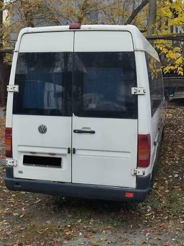 Білий Фольксваген ЛТ, об'ємом двигуна 2.8 л та пробігом 330 тис. км за 9500 $, фото 3 на Automoto.ua