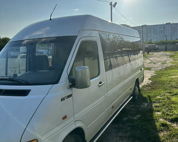 Білий Фольксваген ЛТ, об'ємом двигуна 2.46 л та пробігом 650 тис. км за 8700 $, фото 12 на Automoto.ua