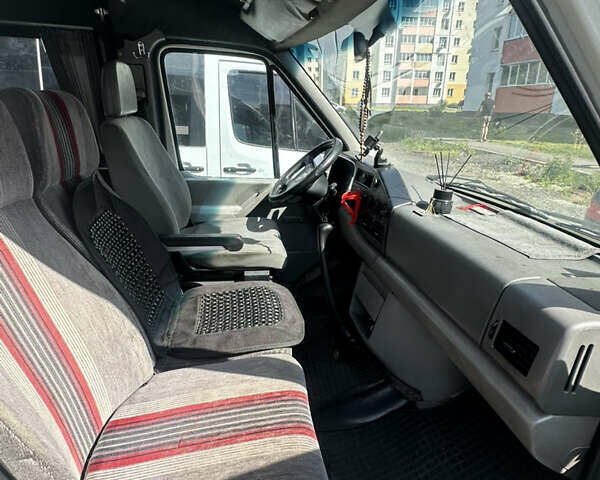 Білий Фольксваген ЛТ, об'ємом двигуна 2.46 л та пробігом 650 тис. км за 8700 $, фото 4 на Automoto.ua