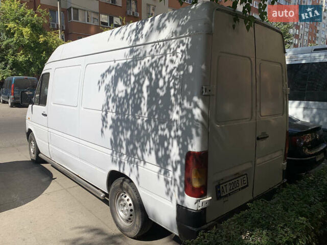 Білий Фольксваген ЛТ, об'ємом двигуна 2.5 л та пробігом 546 тис. км за 4200 $, фото 2 на Automoto.ua