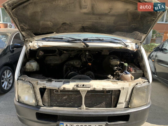 Білий Фольксваген ЛТ, об'ємом двигуна 2.5 л та пробігом 546 тис. км за 4200 $, фото 9 на Automoto.ua