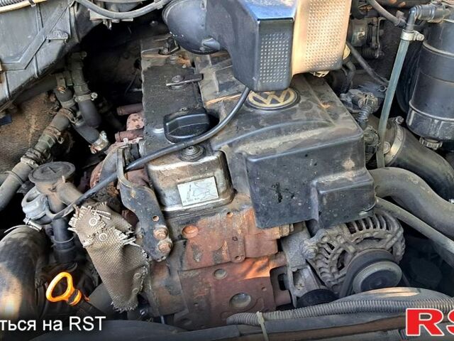 Белый Фольксваген ЛТ, объемом двигателя 2.8 л и пробегом 480 тыс. км за 8400 $, фото 7 на Automoto.ua