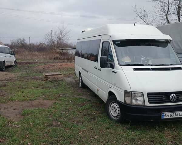 Белый Фольксваген ЛТ, объемом двигателя 2.46 л и пробегом 1000 тыс. км за 8500 $, фото 1 на Automoto.ua