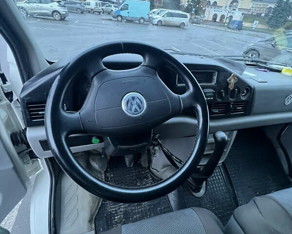 Белый Фольксваген ЛТ, объемом двигателя 2.46 л и пробегом 600 тыс. км за 9500 $, фото 12 на Automoto.ua