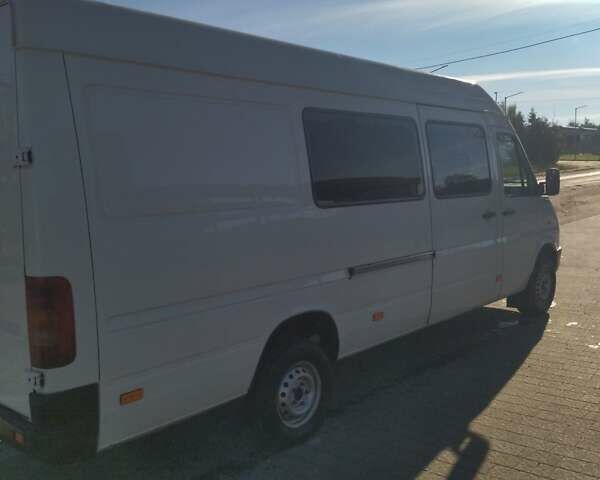 Білий Фольксваген ЛТ, об'ємом двигуна 2.5 л та пробігом 700 тис. км за 9200 $, фото 2 на Automoto.ua