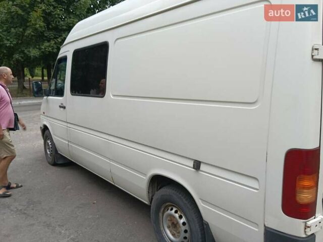 Белый Фольксваген ЛТ, объемом двигателя 2.8 л и пробегом 520 тыс. км за 7200 $, фото 3 на Automoto.ua