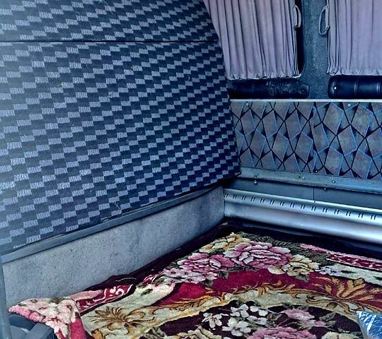 Белый Фольксваген ЛТ, объемом двигателя 2.8 л и пробегом 480 тыс. км за 8400 $, фото 2 на Automoto.ua