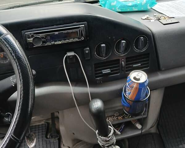 Бежевий Фольксваген ЛТ, об'ємом двигуна 2.46 л та пробігом 600 тис. км за 4500 $, фото 10 на Automoto.ua