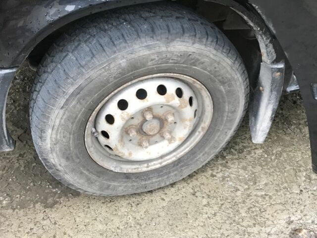 Черный Фольксваген ЛТ, объемом двигателя 2.5 л и пробегом 250 тыс. км за 4200 $, фото 8 на Automoto.ua