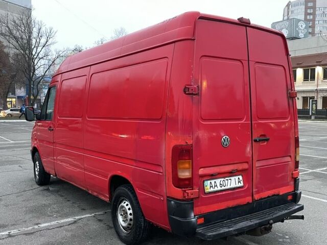Красный Фольксваген ЛТ, объемом двигателя 2.5 л и пробегом 50 тыс. км за 4900 $, фото 6 на Automoto.ua