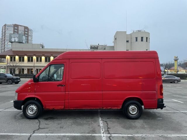 Красный Фольксваген ЛТ, объемом двигателя 2.5 л и пробегом 50 тыс. км за 4900 $, фото 7 на Automoto.ua