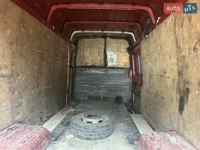 Червоний Фольксваген ЛТ, об'ємом двигуна 2.8 л та пробігом 620 тис. км за 4900 $, фото 9 на Automoto.ua