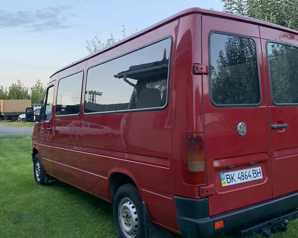 Красный Фольксваген ЛТ, объемом двигателя 2.46 л и пробегом 670 тыс. км за 8500 $, фото 7 на Automoto.ua