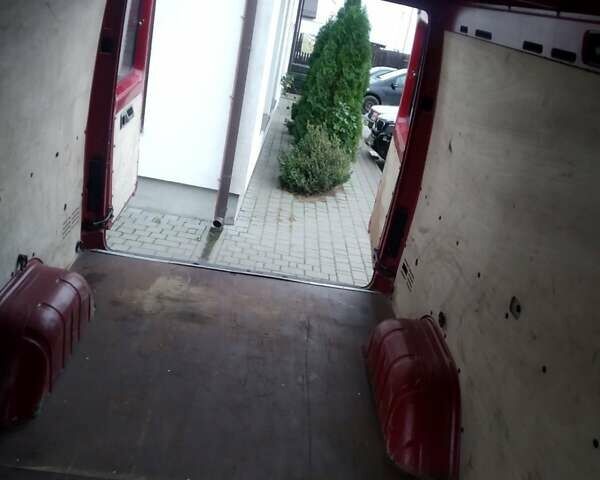 Красный Фольксваген ЛТ, объемом двигателя 2.46 л и пробегом 330 тыс. км за 7500 $, фото 6 на Automoto.ua
