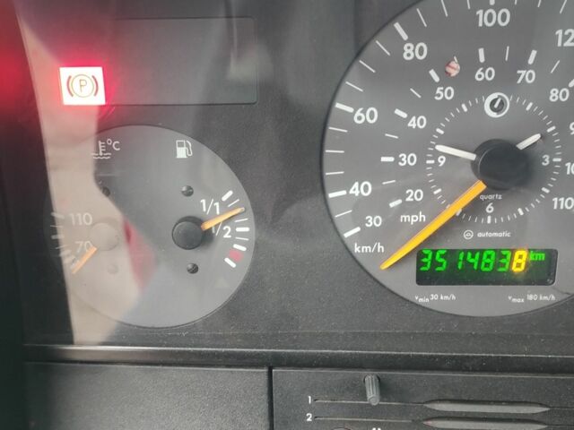 Червоний Фольксваген ЛТ, об'ємом двигуна 2.5 л та пробігом 350 тис. км за 9500 $, фото 7 на Automoto.ua