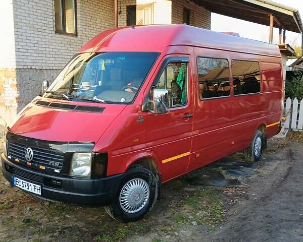 Красный Фольксваген ЛТ, объемом двигателя 2.46 л и пробегом 280 тыс. км за 10800 $, фото 7 на Automoto.ua