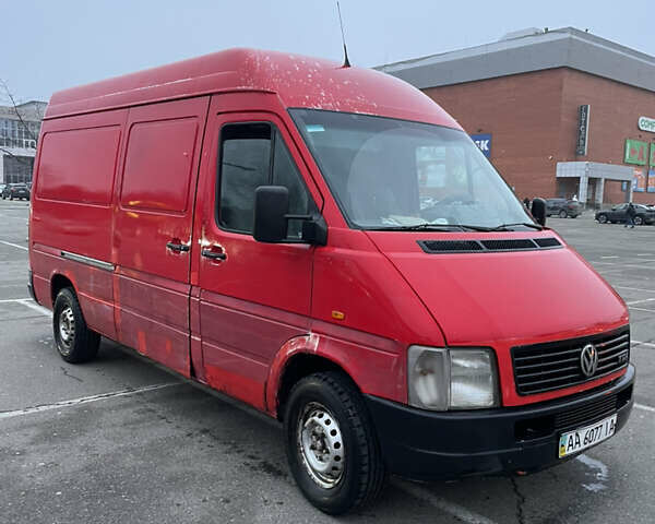 Красный Фольксваген ЛТ, объемом двигателя 2.5 л и пробегом 50 тыс. км за 4900 $, фото 2 на Automoto.ua