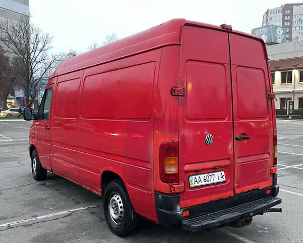 Красный Фольксваген ЛТ, объемом двигателя 2.5 л и пробегом 50 тыс. км за 4900 $, фото 6 на Automoto.ua