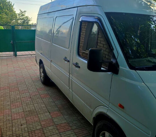 Фольксваген ЛТ, объемом двигателя 2.3 л и пробегом 333 тыс. км за 6500 $, фото 1 на Automoto.ua