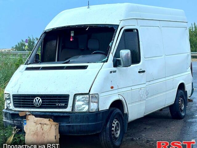 Фольксваген ЛТ, объемом двигателя 2.5 л и пробегом 235 тыс. км за 4000 $, фото 1 на Automoto.ua