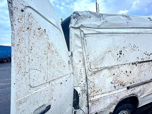 Фольксваген ЛТ, объемом двигателя 2.5 л и пробегом 235 тыс. км за 4000 $, фото 3 на Automoto.ua