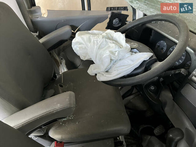 Фольксваген ЛТ, об'ємом двигуна 2.5 л та пробігом 334 тис. км за 4495 $, фото 3 на Automoto.ua