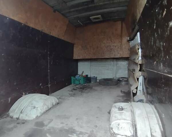 Желтый Фольксваген ЛТ, объемом двигателя 2.4 л и пробегом 400 тыс. км за 2800 $, фото 7 на Automoto.ua