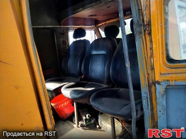 Жовтий Фольксваген ЛТ, об'ємом двигуна 2.4 л та пробігом 400 тис. км за 1500 $, фото 3 на Automoto.ua