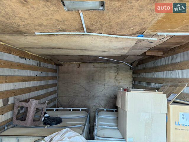 Желтый Фольксваген ЛТ, объемом двигателя 2.8 л и пробегом 421 тыс. км за 5900 $, фото 6 на Automoto.ua