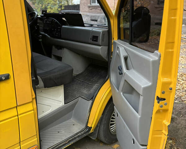 Жовтий Фольксваген ЛТ, об'ємом двигуна 2.46 л та пробігом 620 тис. км за 8400 $, фото 2 на Automoto.ua