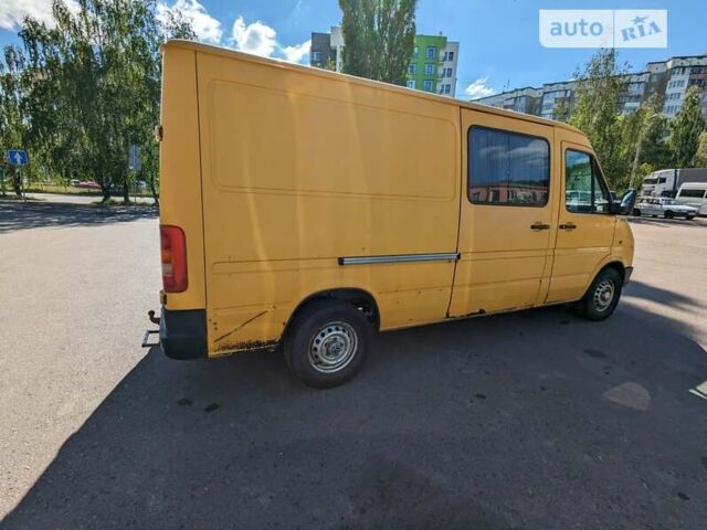 Жовтий Фольксваген ЛТ, об'ємом двигуна 2.5 л та пробігом 400 тис. км за 6799 $, фото 6 на Automoto.ua
