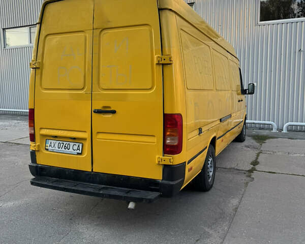 Желтый Фольксваген ЛТ, объемом двигателя 2.5 л и пробегом 632 тыс. км за 7300 $, фото 5 на Automoto.ua