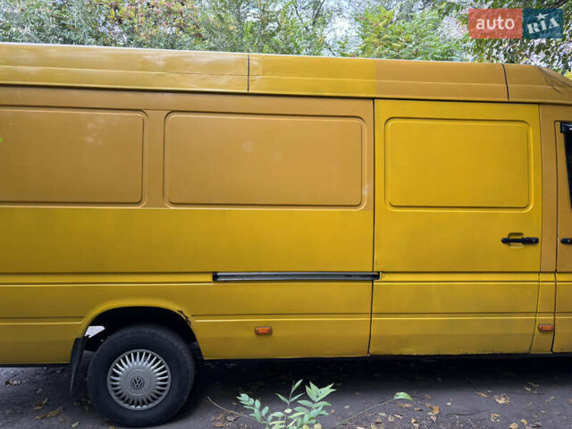 Жовтий Фольксваген ЛТ, об'ємом двигуна 2.46 л та пробігом 620 тис. км за 8400 $, фото 4 на Automoto.ua