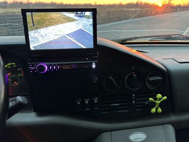 Желтый Фольксваген ЛТ, объемом двигателя 2.5 л и пробегом 443 тыс. км за 10790 $, фото 22 на Automoto.ua