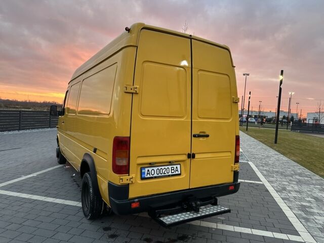 Желтый Фольксваген ЛТ, объемом двигателя 2.5 л и пробегом 443 тыс. км за 10790 $, фото 10 на Automoto.ua