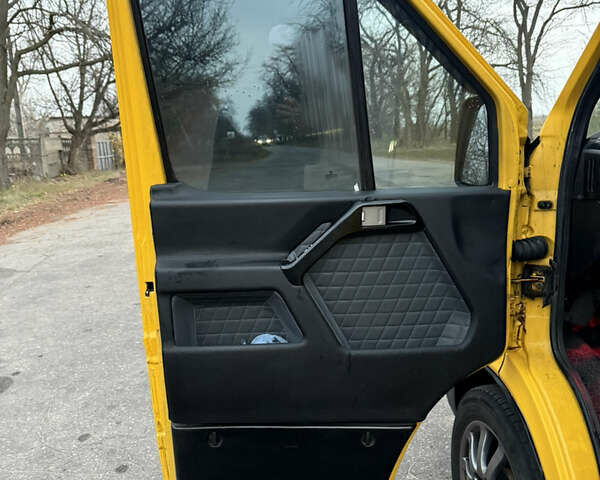 Желтый Фольксваген ЛТ, объемом двигателя 2.46 л и пробегом 160 тыс. км за 11000 $, фото 19 на Automoto.ua