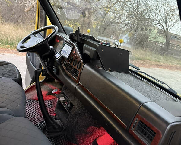 Желтый Фольксваген ЛТ, объемом двигателя 2.46 л и пробегом 160 тыс. км за 11000 $, фото 30 на Automoto.ua