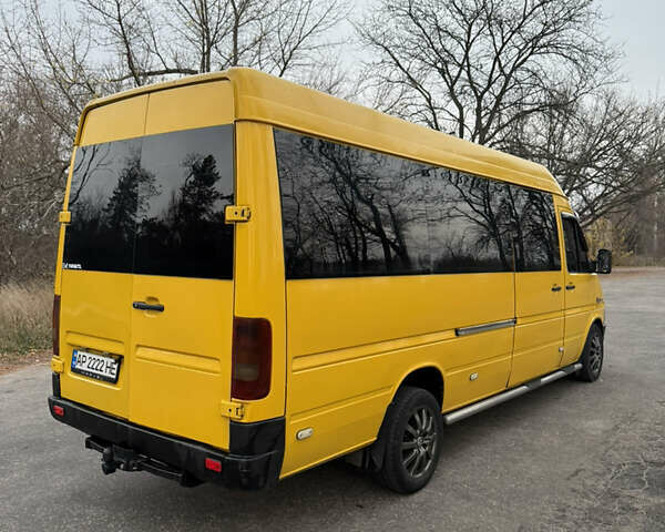 Желтый Фольксваген ЛТ, объемом двигателя 2.46 л и пробегом 160 тыс. км за 11000 $, фото 13 на Automoto.ua