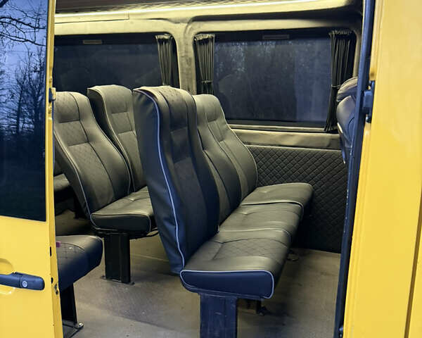 Желтый Фольксваген ЛТ, объемом двигателя 2.46 л и пробегом 160 тыс. км за 11000 $, фото 31 на Automoto.ua