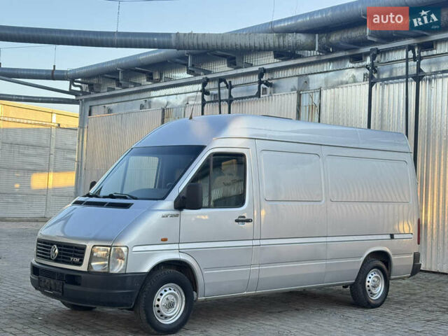 Серый Фольксваген ЛТ, объемом двигателя 2.5 л и пробегом 520 тыс. км за 9750 $, фото 4 на Automoto.ua