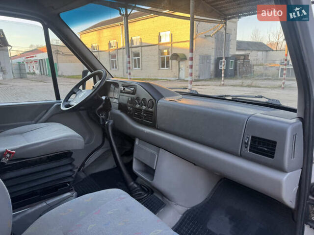 Серый Фольксваген ЛТ, объемом двигателя 2.5 л и пробегом 520 тыс. км за 9750 $, фото 23 на Automoto.ua