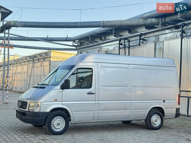 Серый Фольксваген ЛТ, объемом двигателя 2.5 л и пробегом 520 тыс. км за 9750 $, фото 5 на Automoto.ua