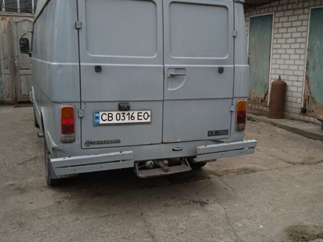 Серый Фольксваген ЛТ, объемом двигателя 2.4 л и пробегом 1000 тыс. км за 2500 $, фото 2 на Automoto.ua