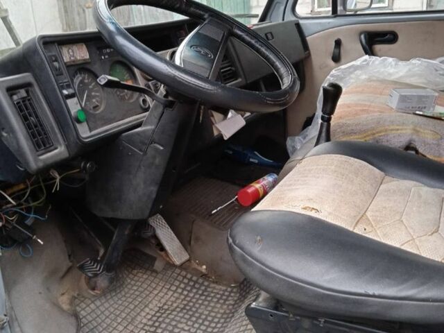 Серый Фольксваген ЛТ, объемом двигателя 2.4 л и пробегом 1000 тыс. км за 2500 $, фото 5 на Automoto.ua