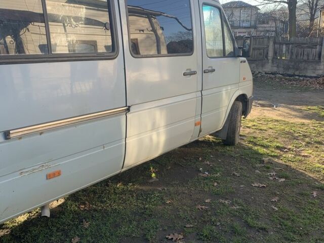 Сірий Фольксваген ЛТ, об'ємом двигуна 2.5 л та пробігом 630 тис. км за 5000 $, фото 4 на Automoto.ua