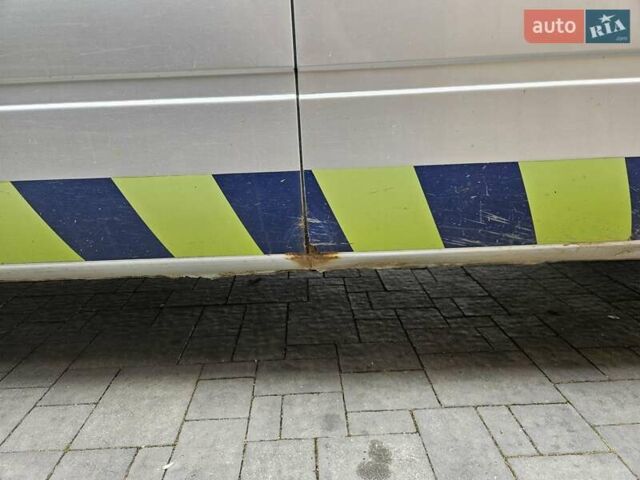 Сірий Фольксваген ЛТ, об'ємом двигуна 2.5 л та пробігом 580 тис. км за 7500 $, фото 4 на Automoto.ua