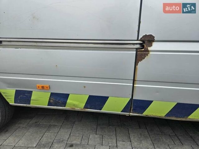 Сірий Фольксваген ЛТ, об'ємом двигуна 2.5 л та пробігом 580 тис. км за 7500 $, фото 7 на Automoto.ua