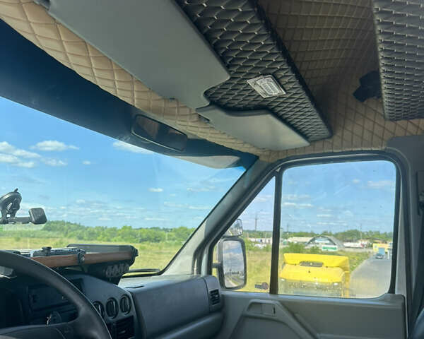 Серый Фольксваген ЛТ, объемом двигателя 2.46 л и пробегом 800 тыс. км за 8000 $, фото 5 на Automoto.ua