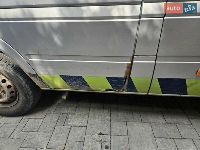 Сірий Фольксваген ЛТ, об'ємом двигуна 2.5 л та пробігом 580 тис. км за 7500 $, фото 3 на Automoto.ua